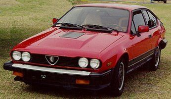 Alfa Romeo GTV6.jpg