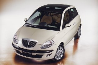 Lancia Ypsilon.jpg